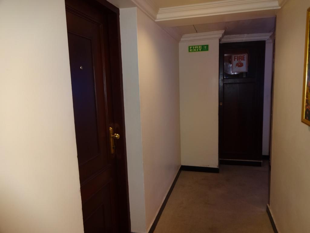 Westway Hotel Kozhikode Zewnętrze zdjęcie