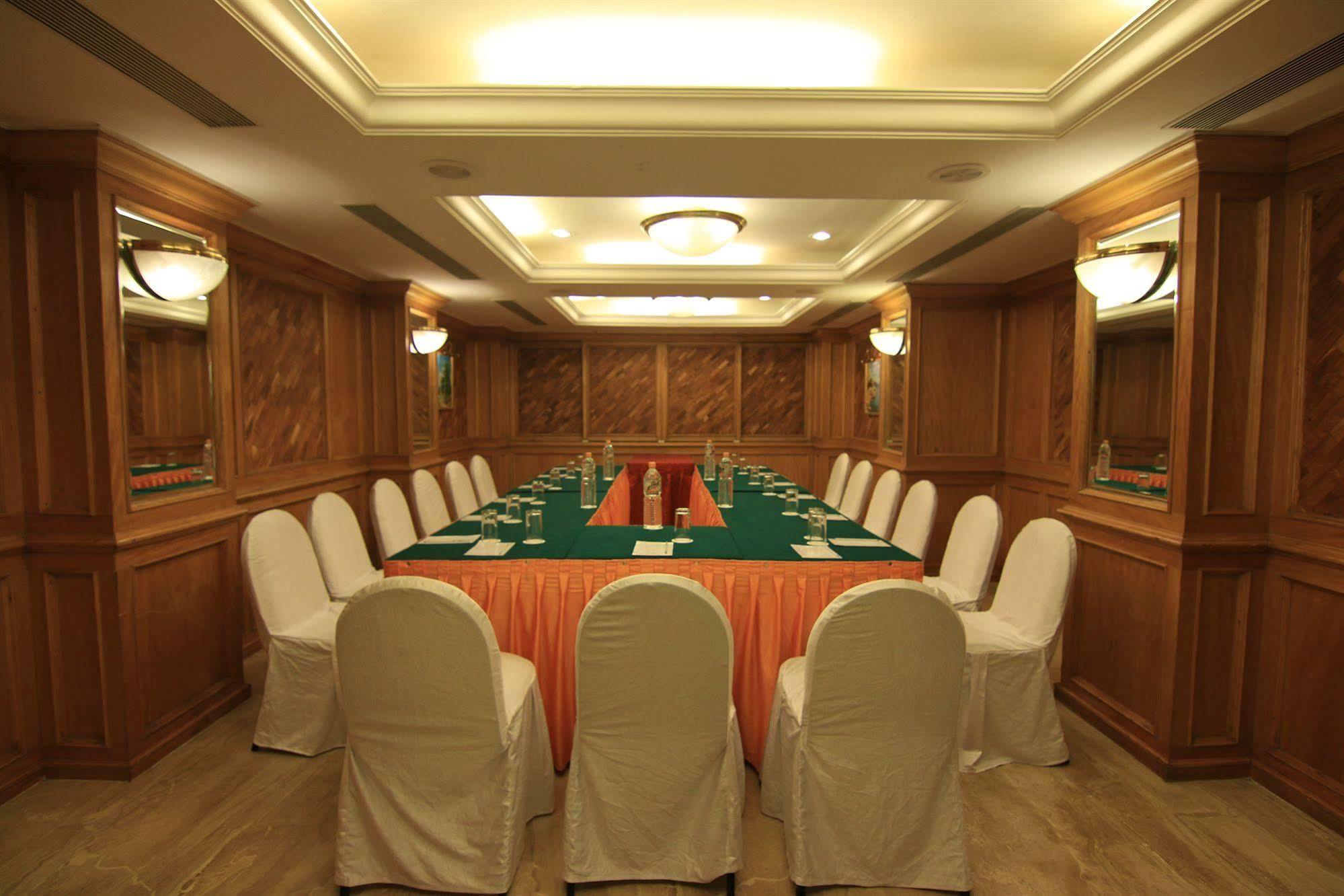 Westway Hotel Kozhikode Zewnętrze zdjęcie